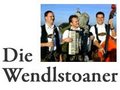 Die Wendlstoaner Band mit Musikern und Instrumenten